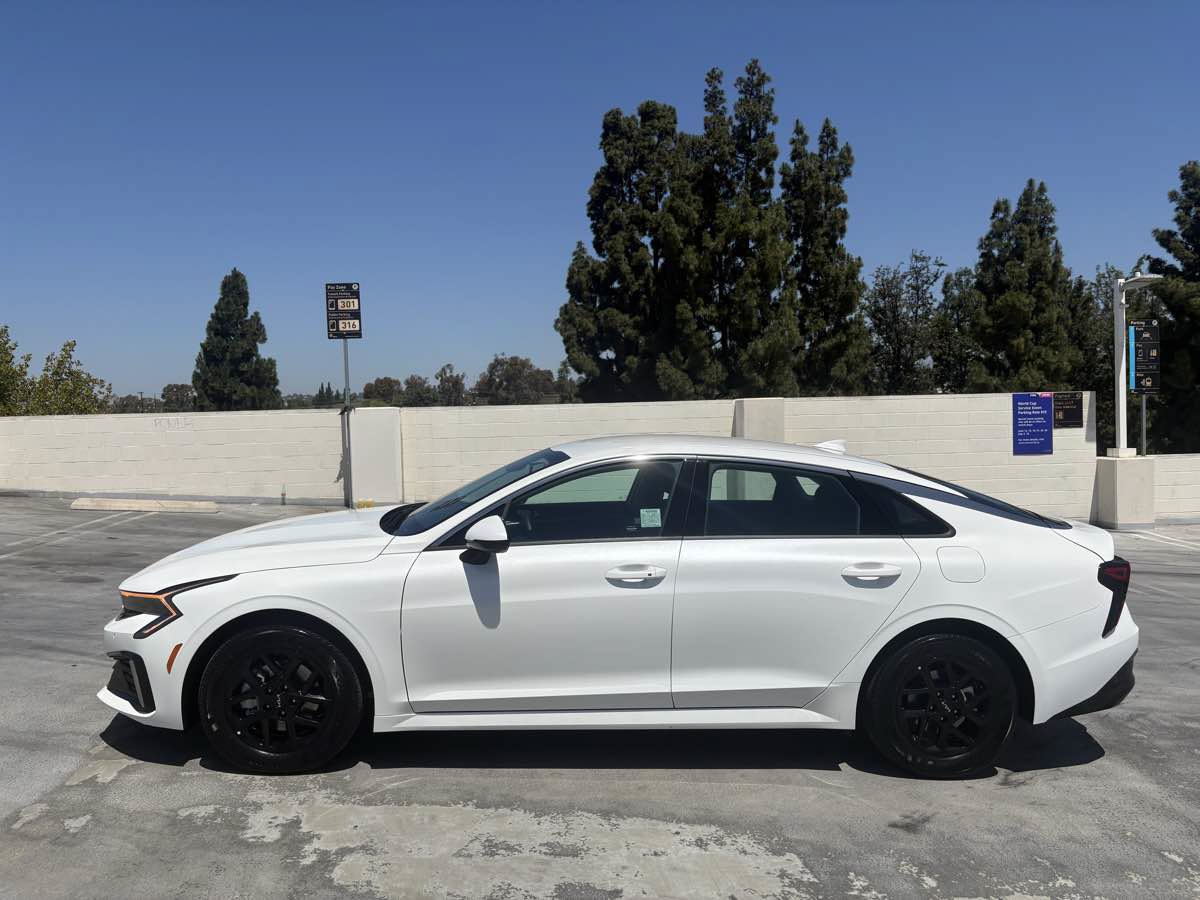 Used 2026 Kia K5 LXS FWD image 8