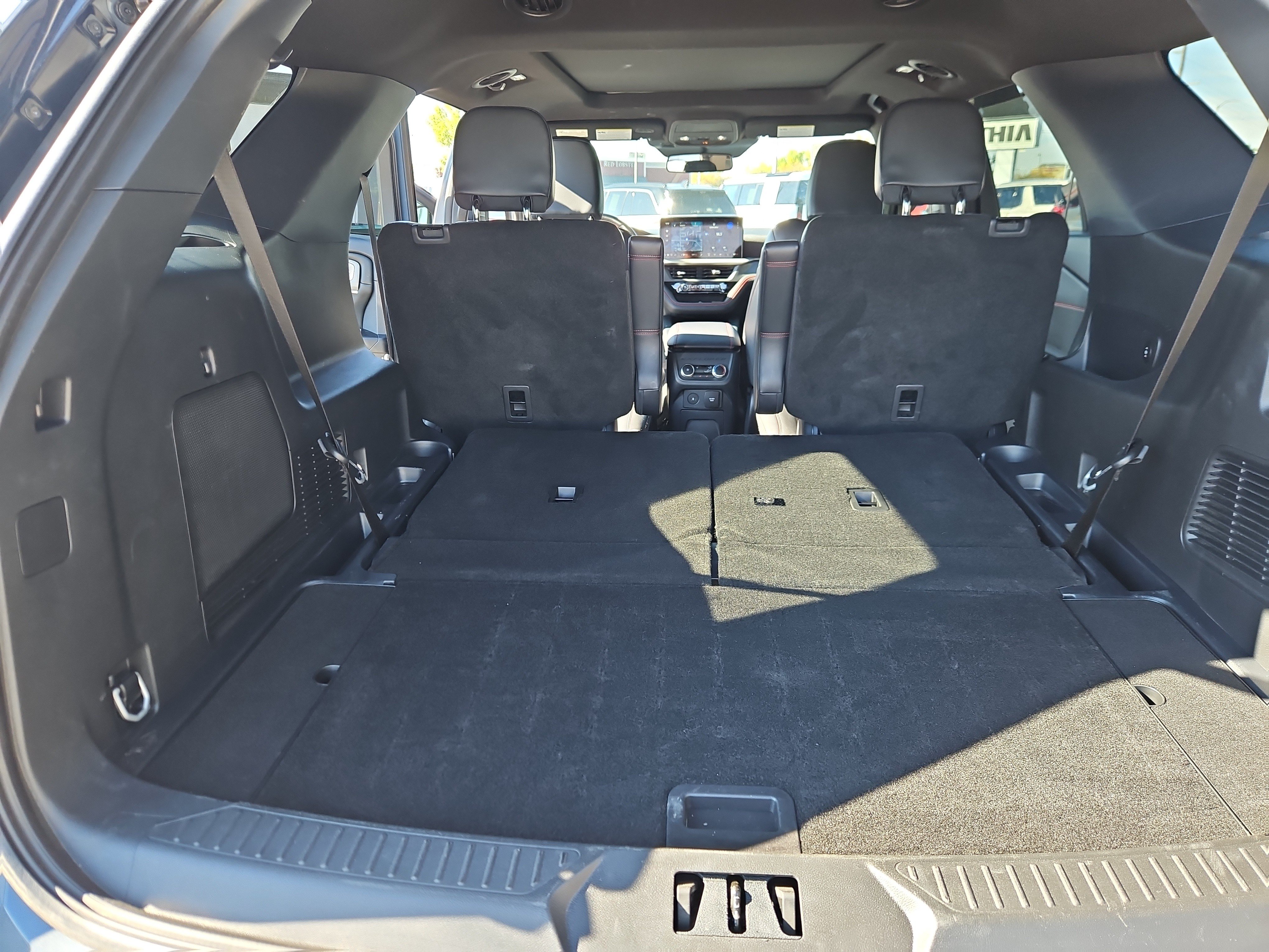 Certified 2025 Ford Explorer ST w/ Sun And Sound Package AWD/4WD image 12