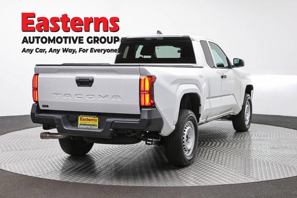 Used 2025 Toyota Tacoma SR RWD image 5
