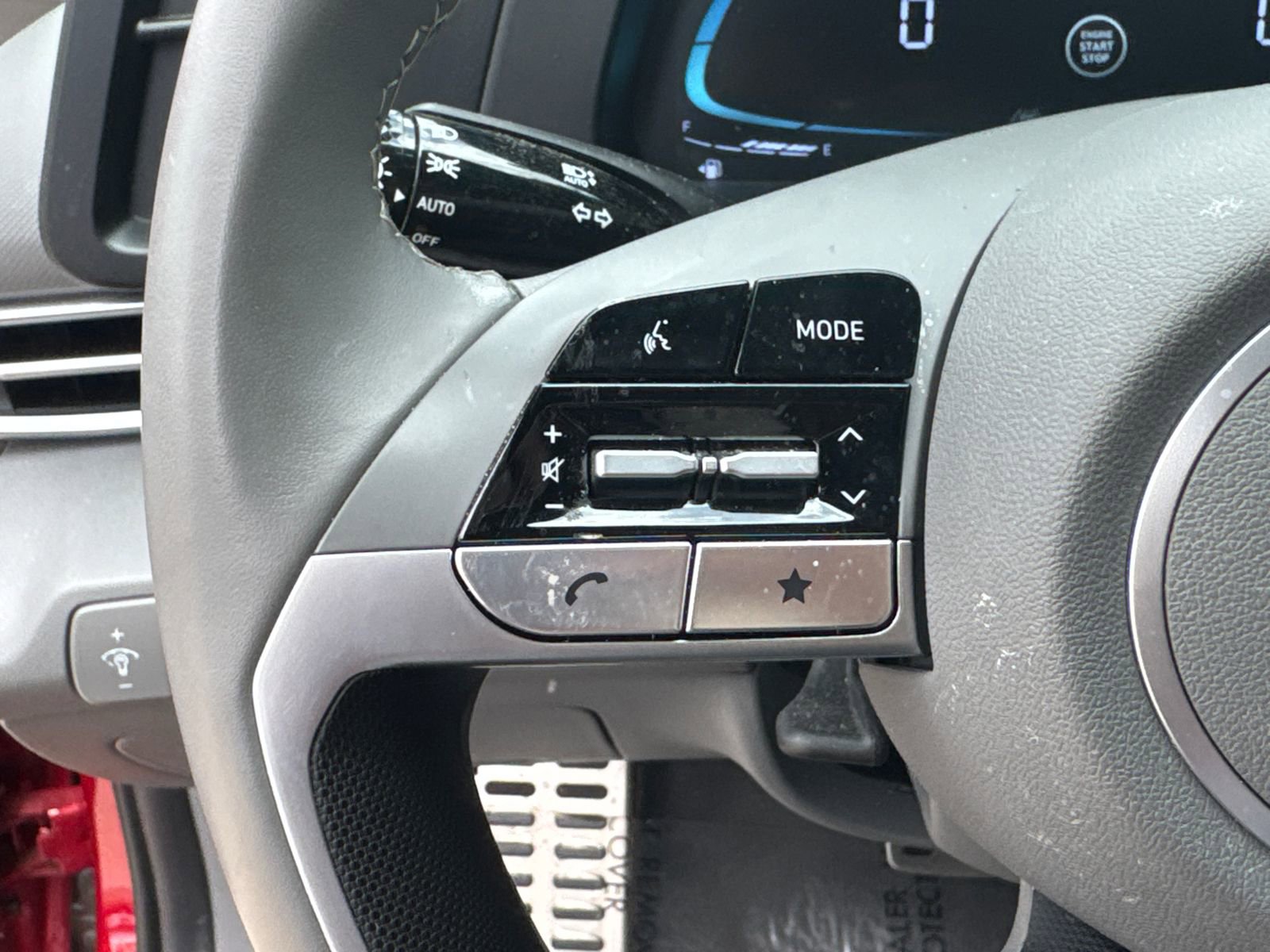 Certified 2025 Hyundai Elantra Sport FWD image 25