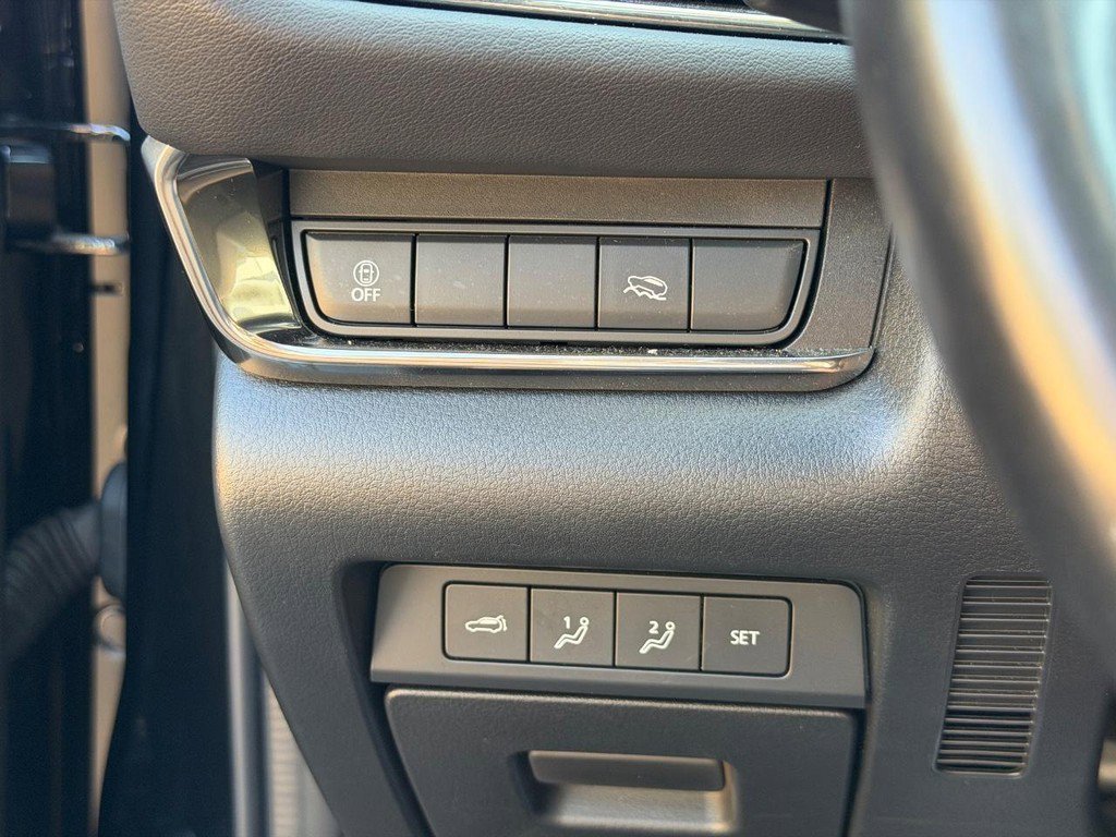 Used 2023 MAZDA CX-30 2.5 Turbo w/ Premium Package image 16