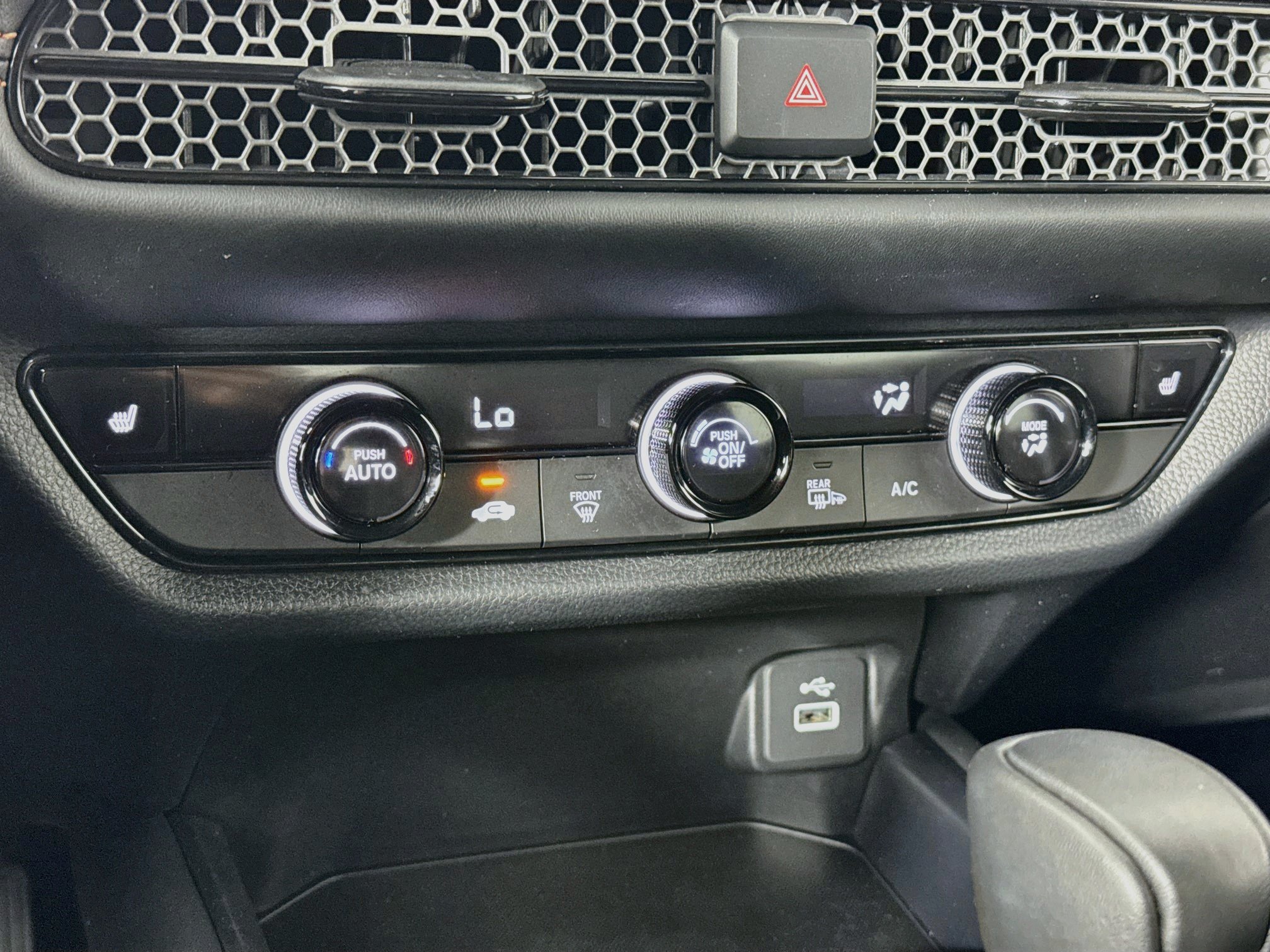 Certified 2024 Honda HR-V Sport image 15