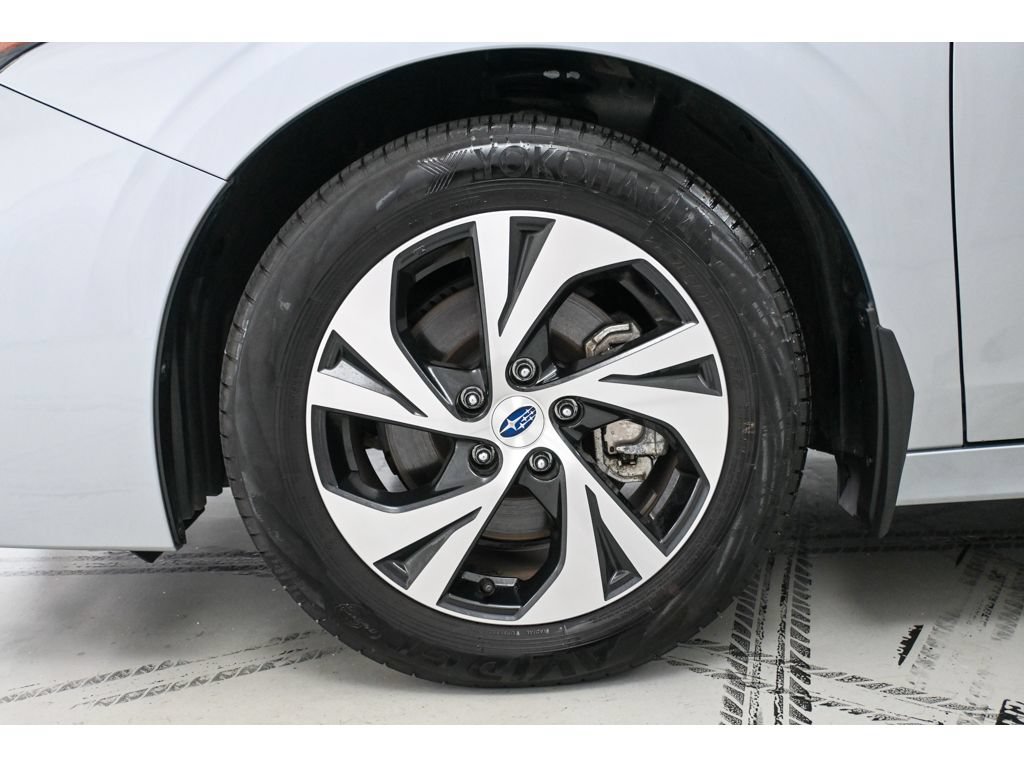 Used 2025 Subaru Legacy Premium AWD/4WD image 23