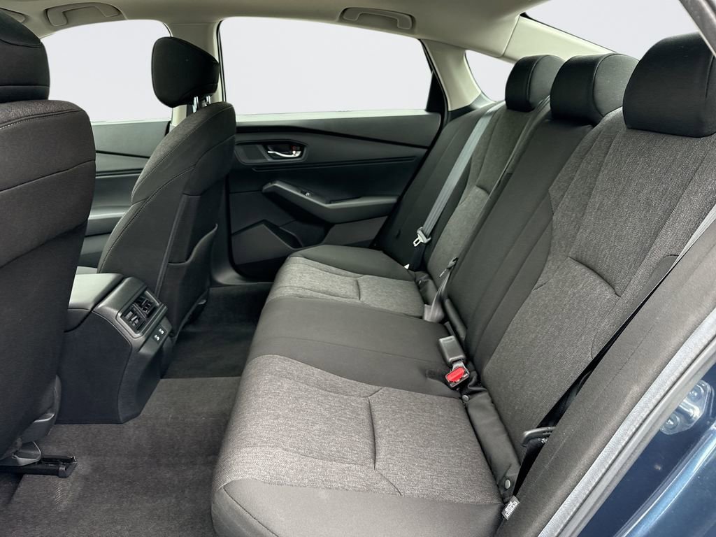 Used 2025 Honda Accord SE image 25