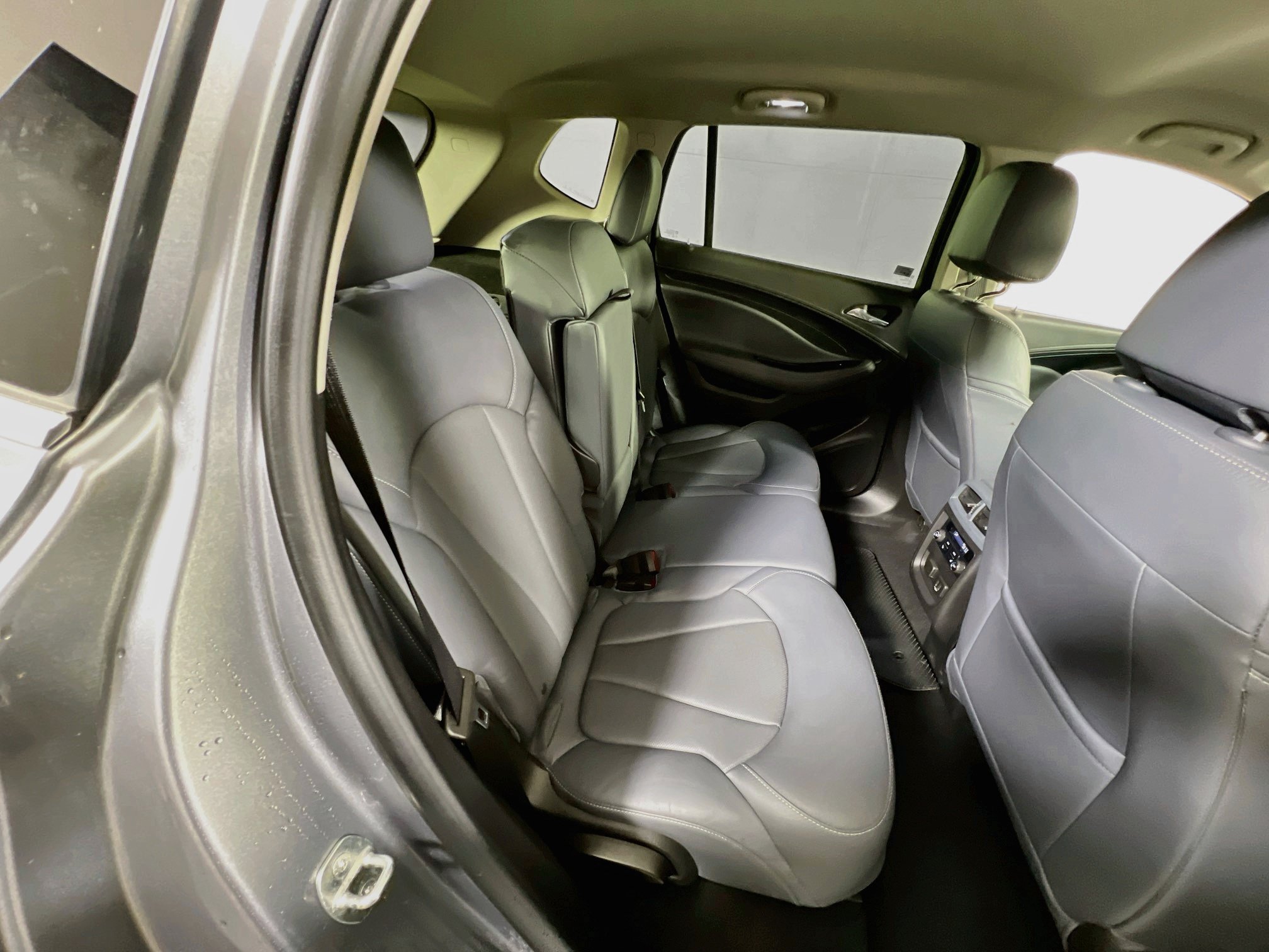 Used 2020 Buick Envision Essence AWD/4WD image 25