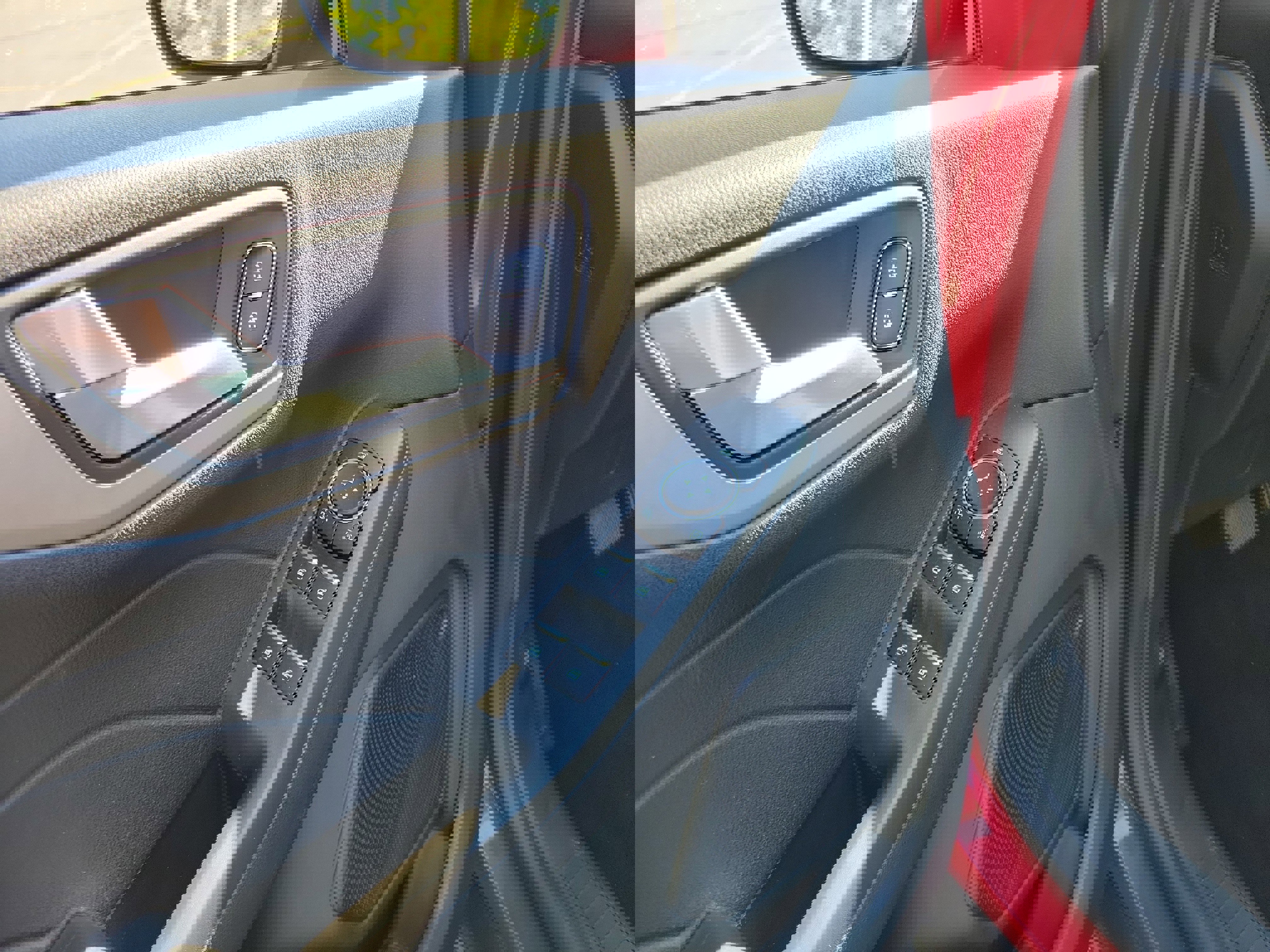 Used 2021 Ford Escape SE image 18