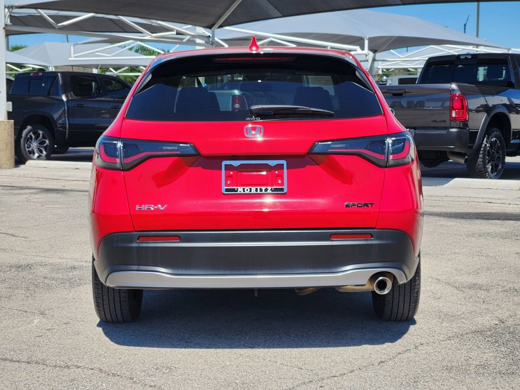 Used 2025 Honda HR-V Sport image 6