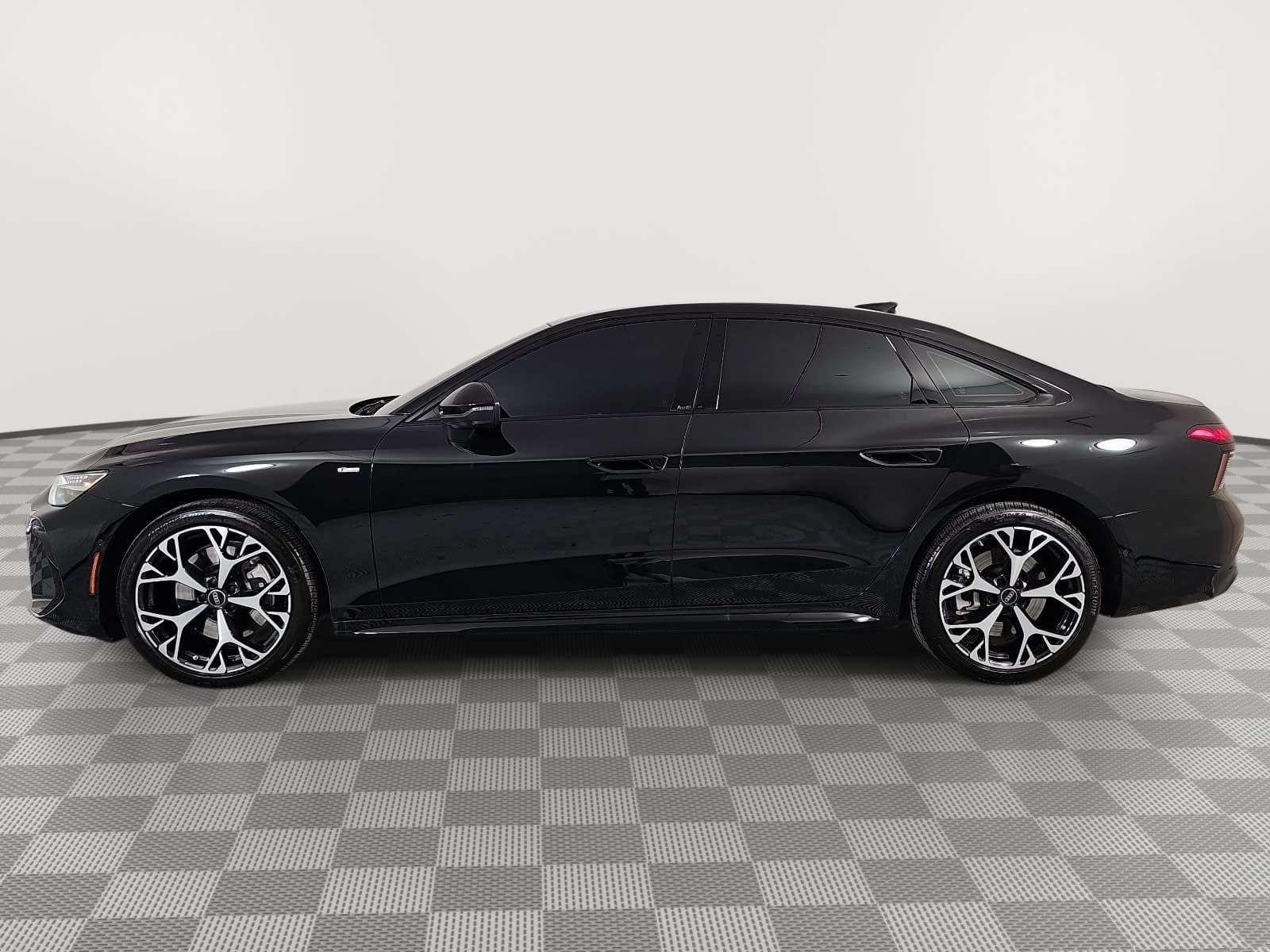 Used 2026 Audi A6 Premium Plus w/ Premium Plus Package AWD/4WD image 5