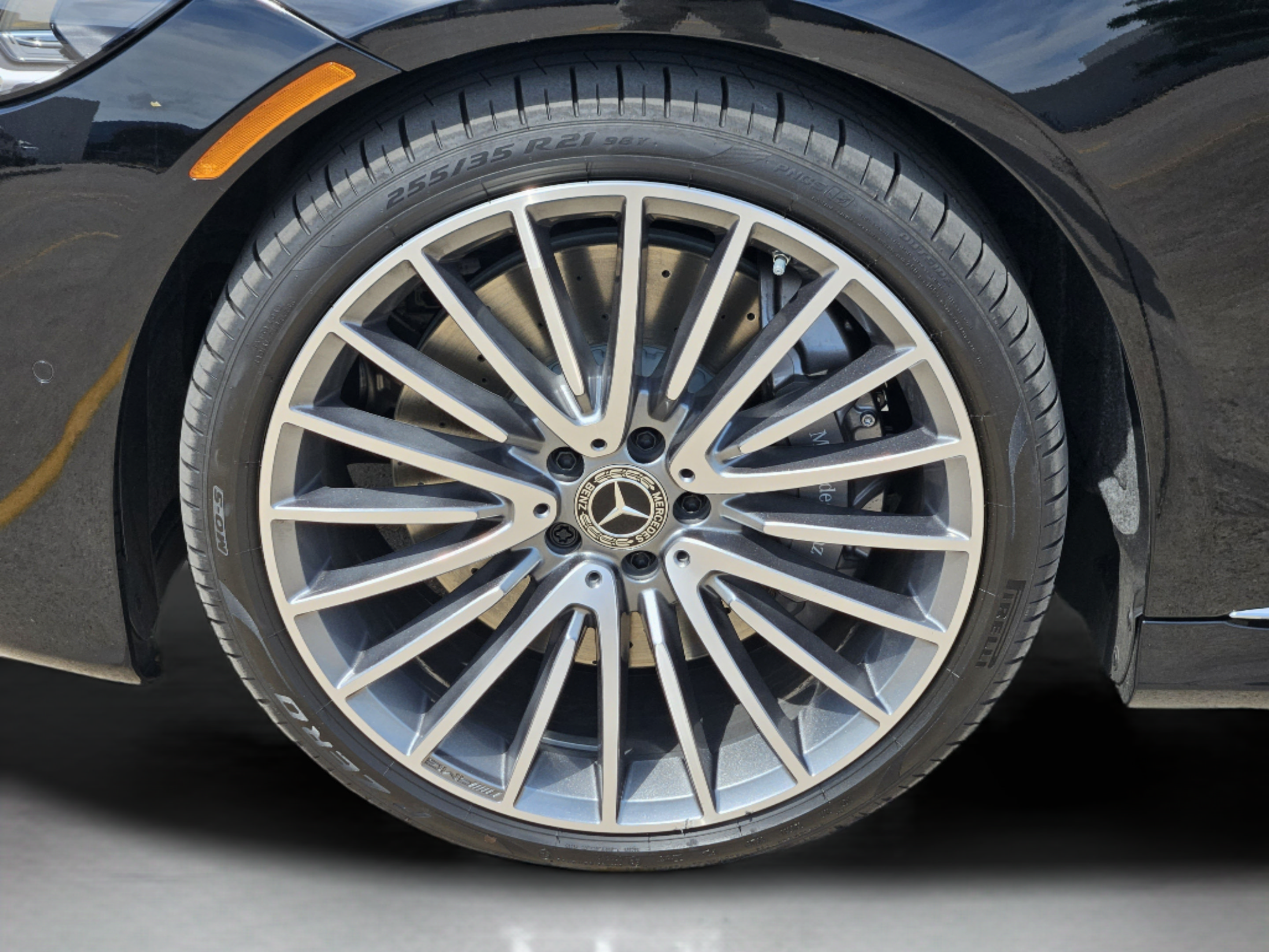 Certified 2027 Mercedes-Benz S 580 4MATIC Sedan image 30