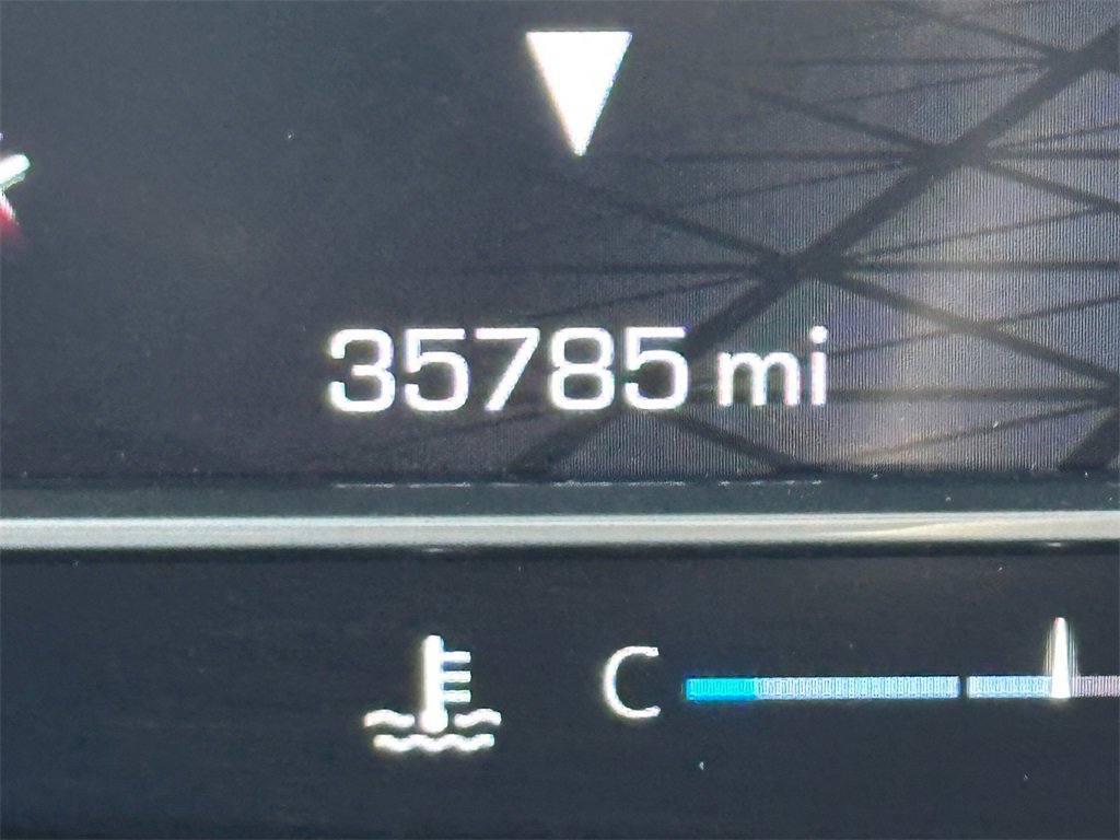 Used 2023 GMC Yukon Denali w/ Denali Reserve Package image 70