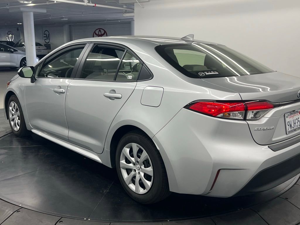 Used 2026 Toyota Corolla LE image 3