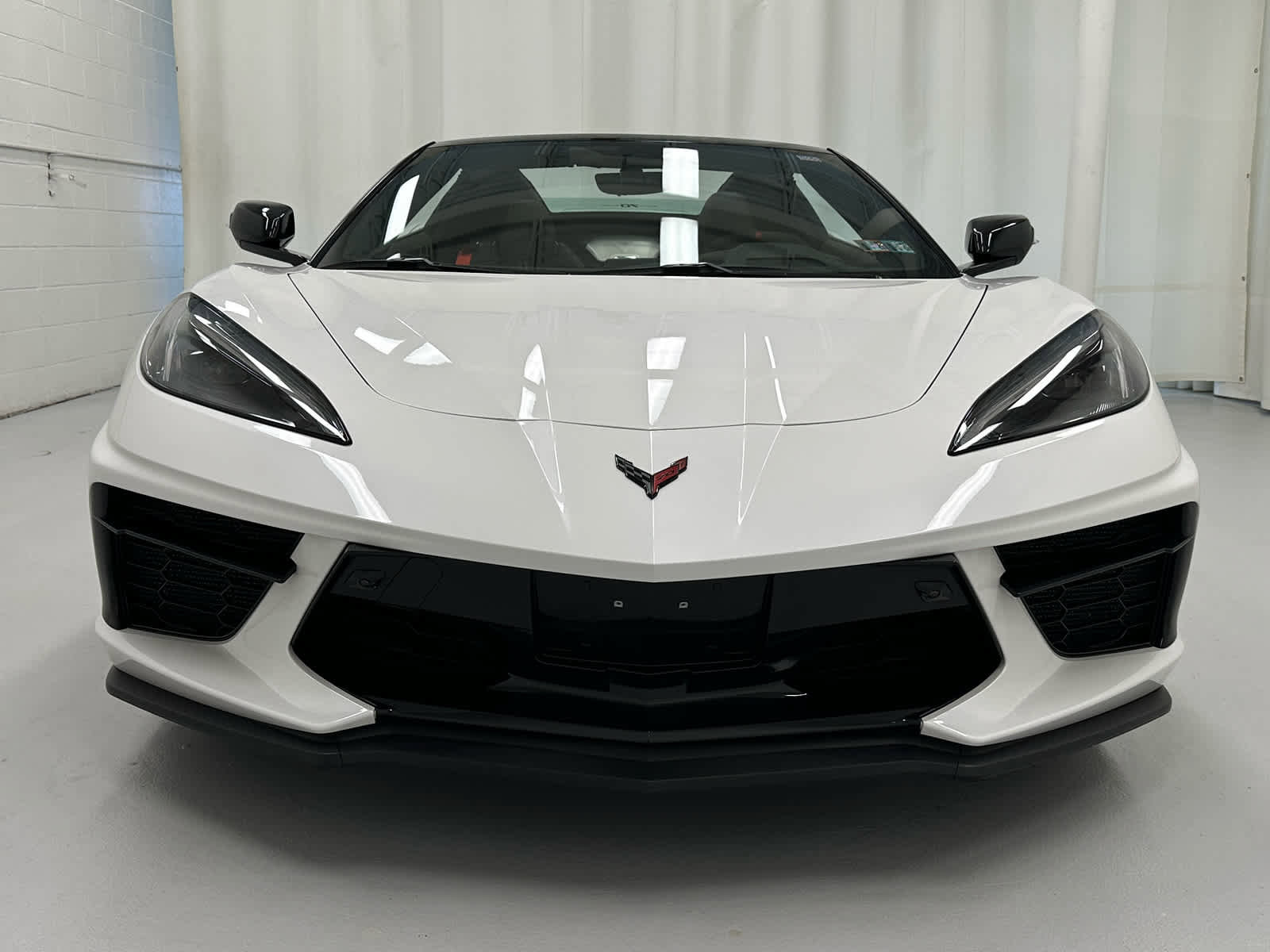 Used 2023 Chevrolet Corvette Stingray Premium Conv w/ Z51 Performance Package image 5