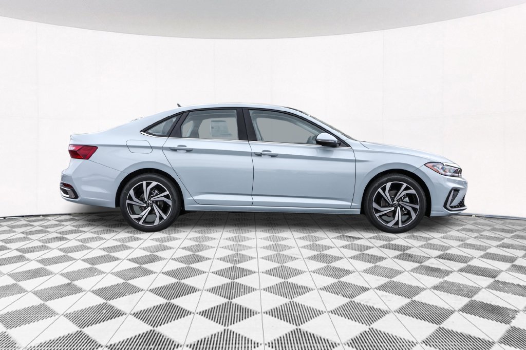 New 2027 Volkswagen Jetta SEL FWD image 16