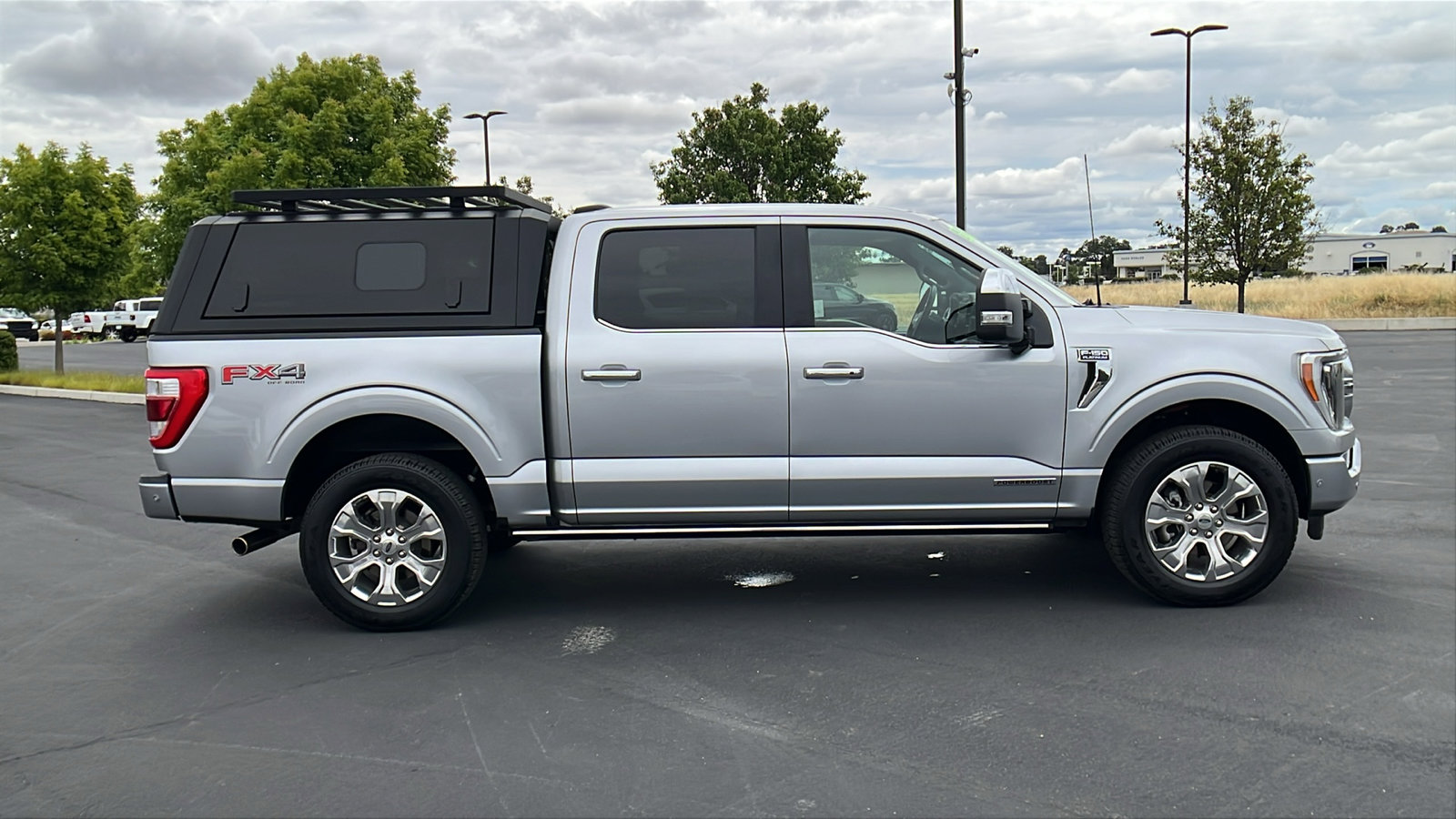 Used 2022 Ford F150 4x4 SuperCrew Hybrid image 2