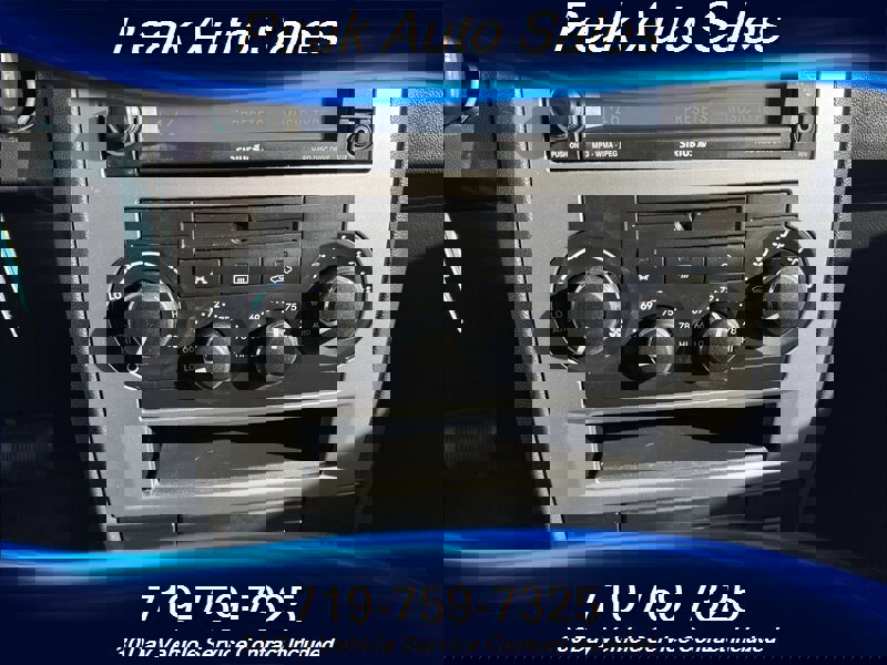 Used 2010 Chrysler 300 Touring image 20