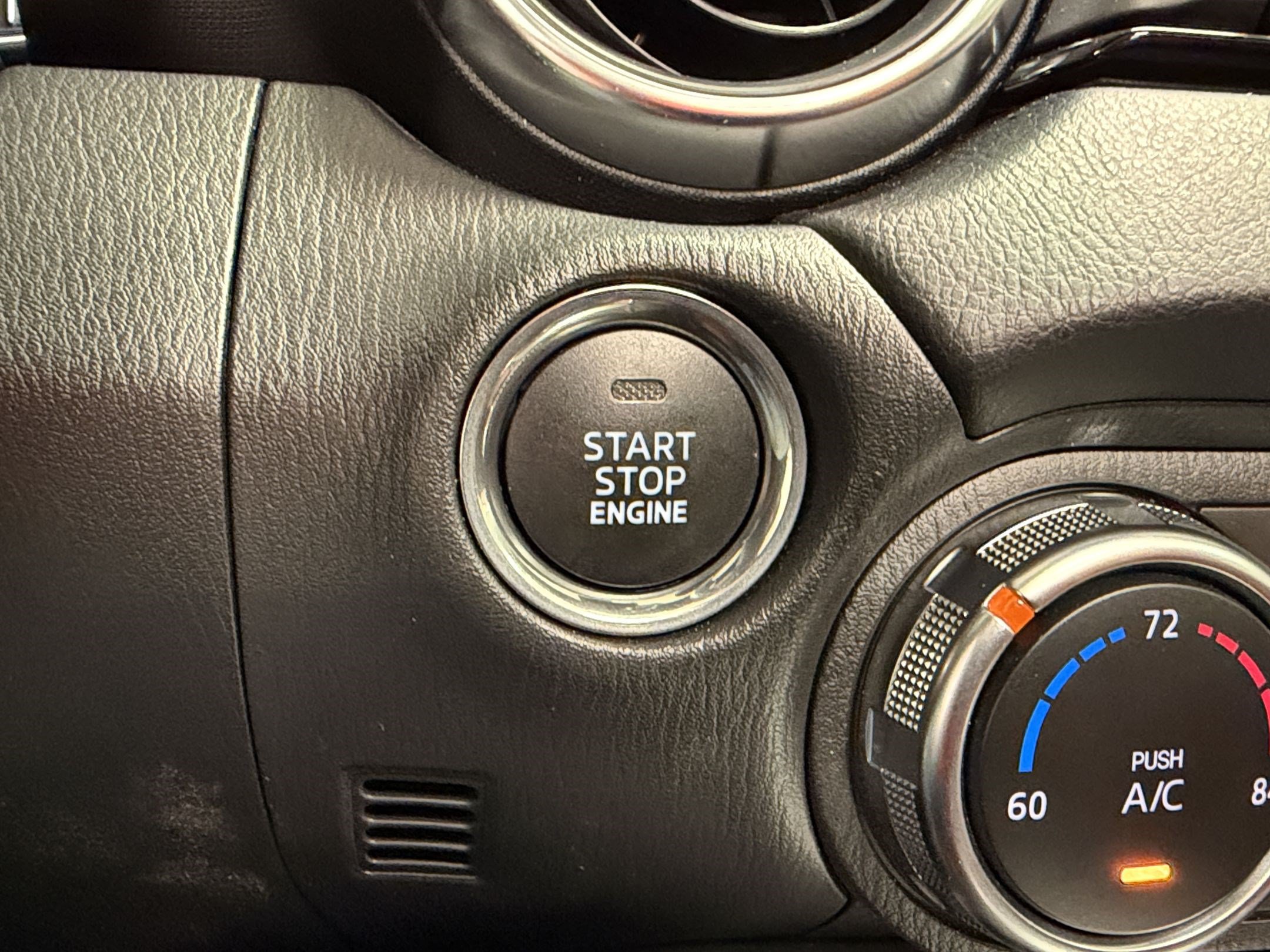 Used 2023 MAZDA MX-5 Miata Grand Touring RWD image 17