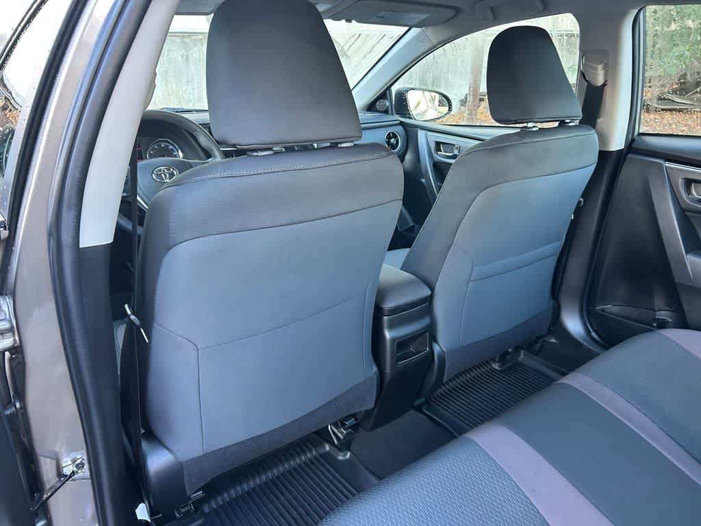Used 2019 Toyota Corolla LE FWD image 12