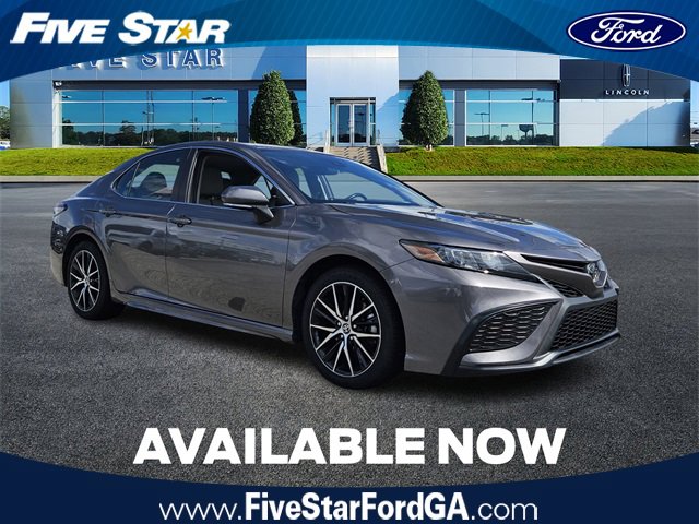 Used 2023 Toyota Camry SE