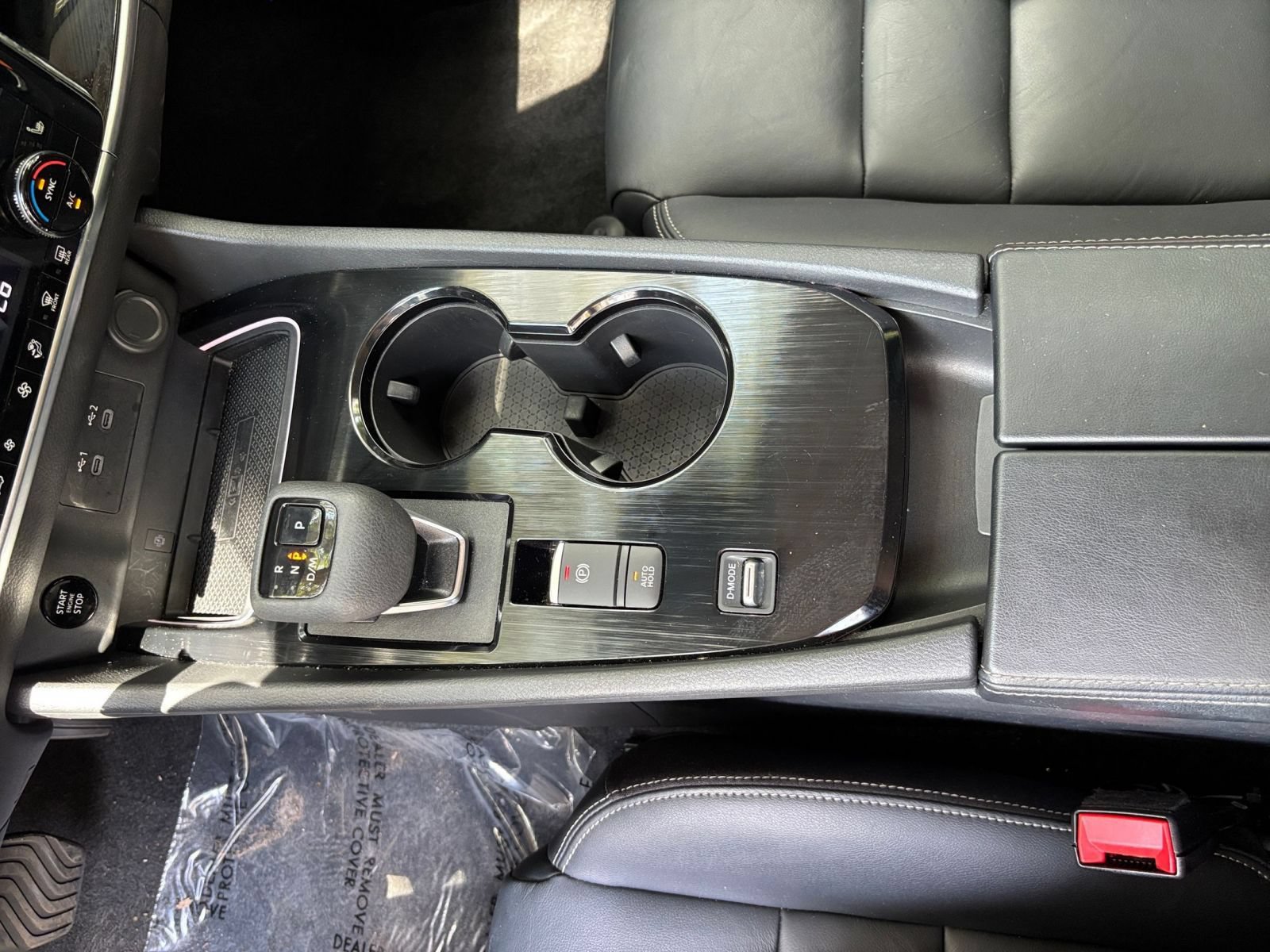 Used 2026 Nissan Rogue SL FWD image 43