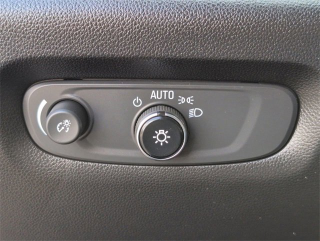 Certified 2022 Chevrolet Traverse LS image 17