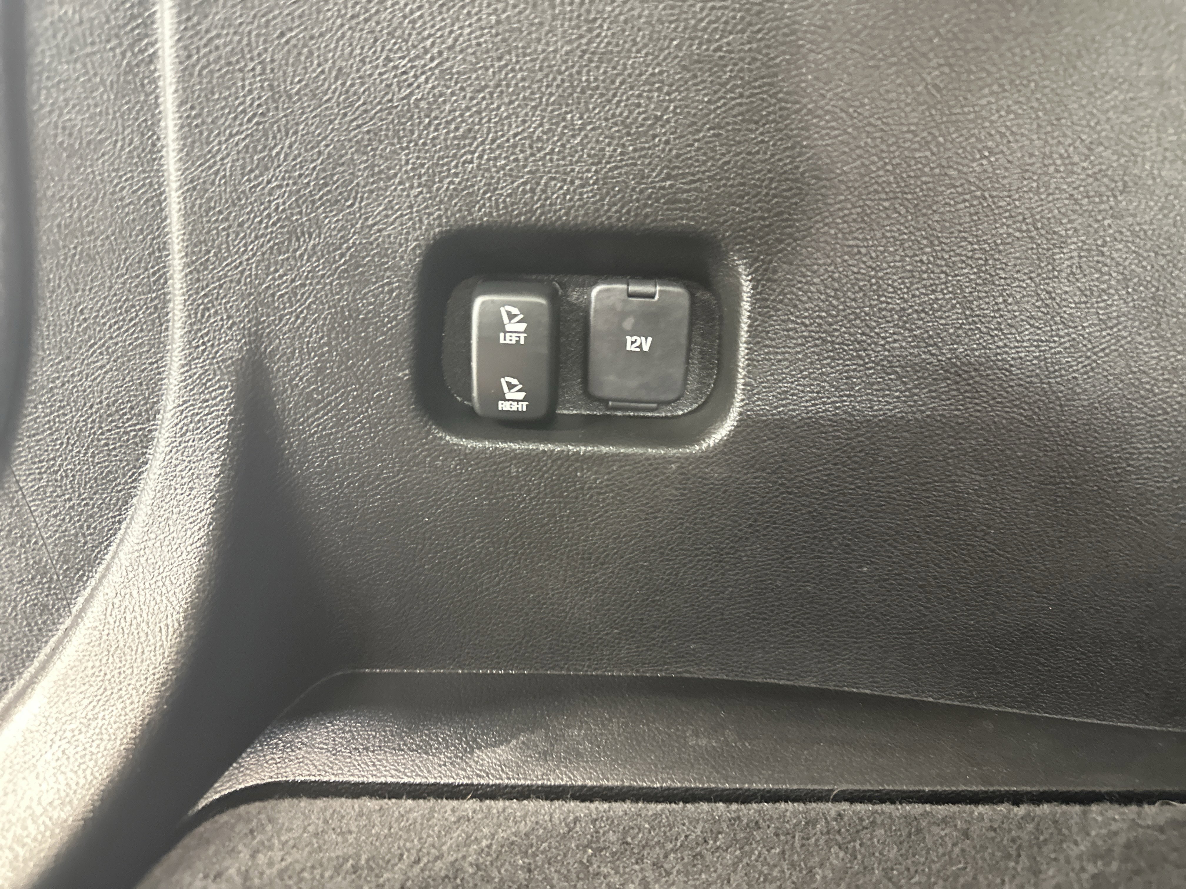 Used 2023 Ford Edge SEL w/ Convenience Package image 27