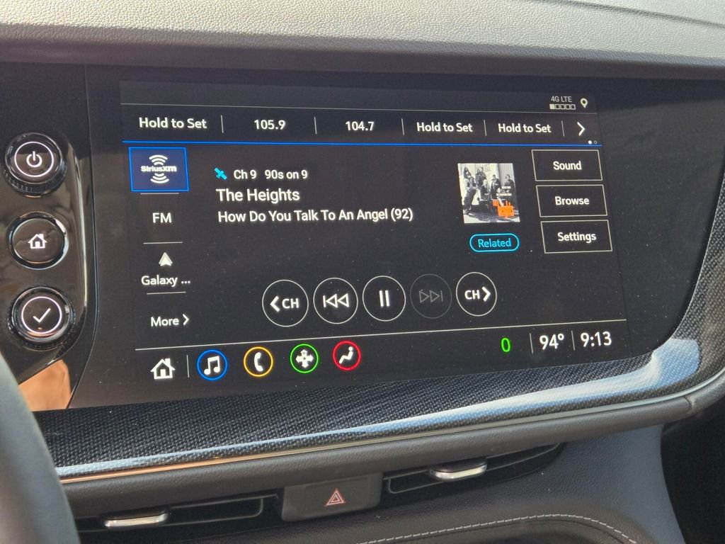 Used 2023 Buick Envision Essence FWD image 21
