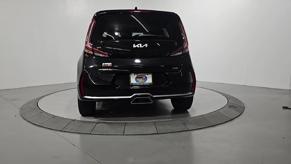 Used 2023 Kia Soul GT-Line w/ GT-Line Technology Package FWD image 4