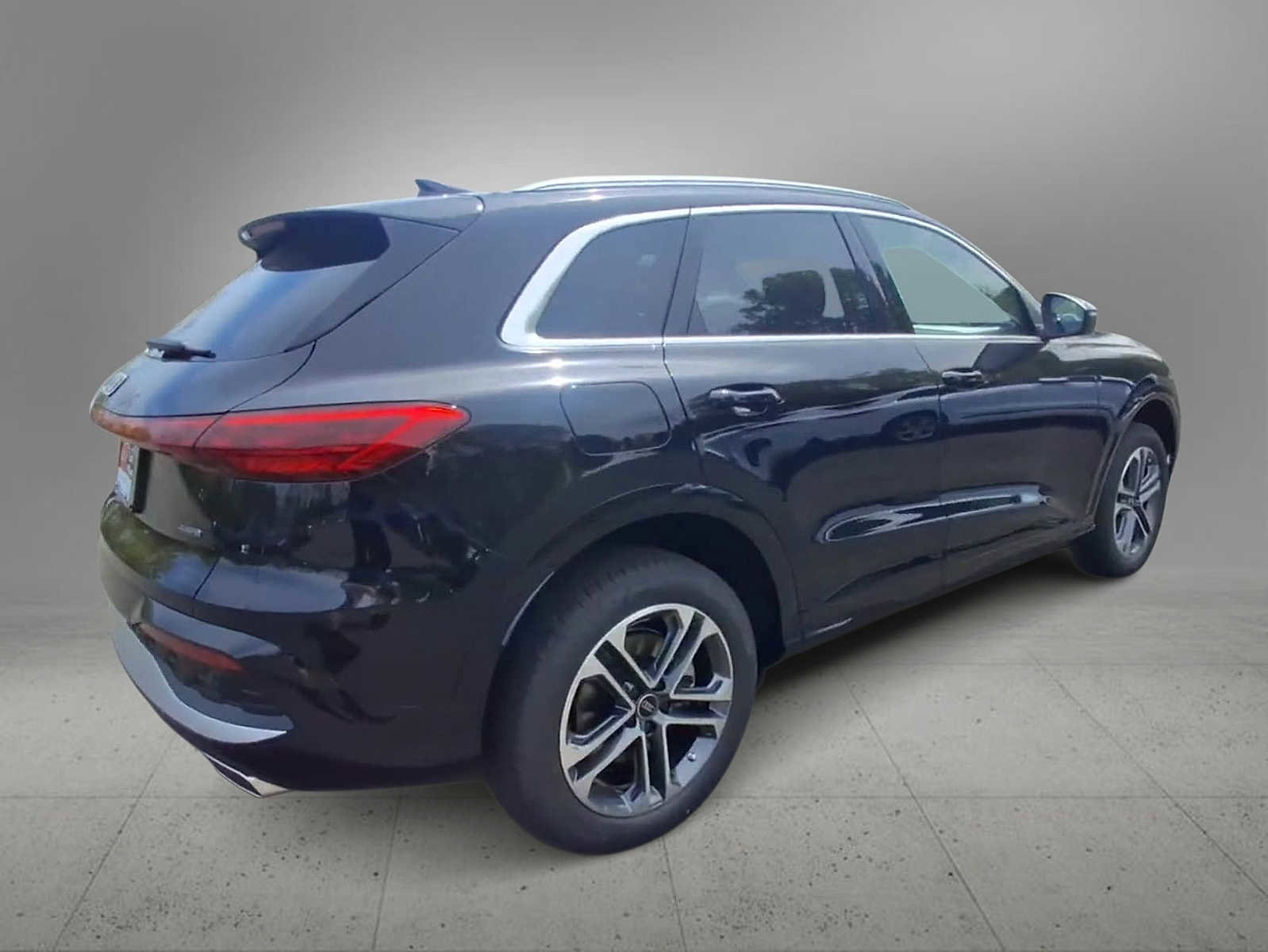 New 2026 Audi Q5 Premium AWD/4WD image 8