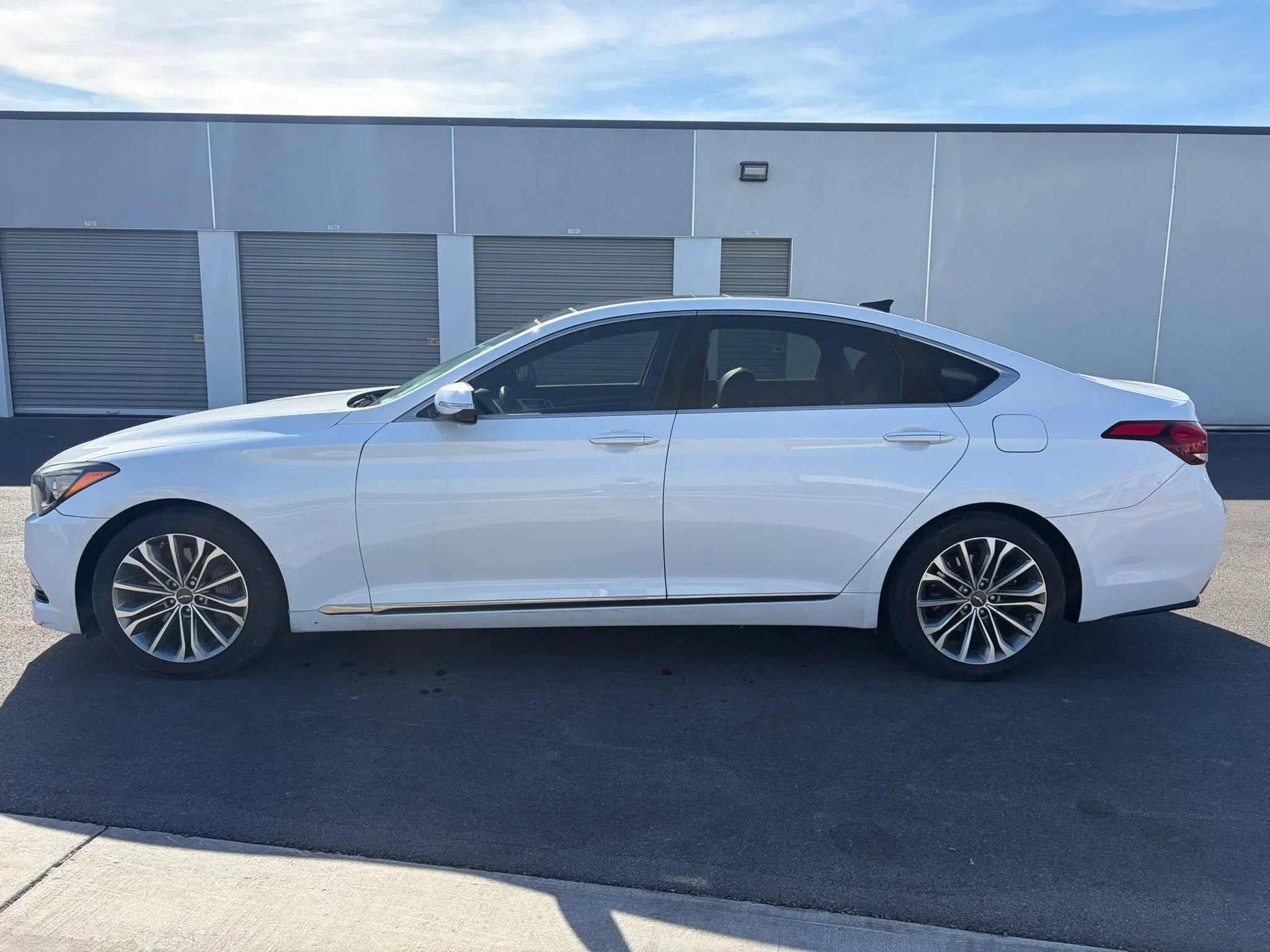 Used 2017 Genesis G80 3.8 w/ Option Group 02 RWD image 4