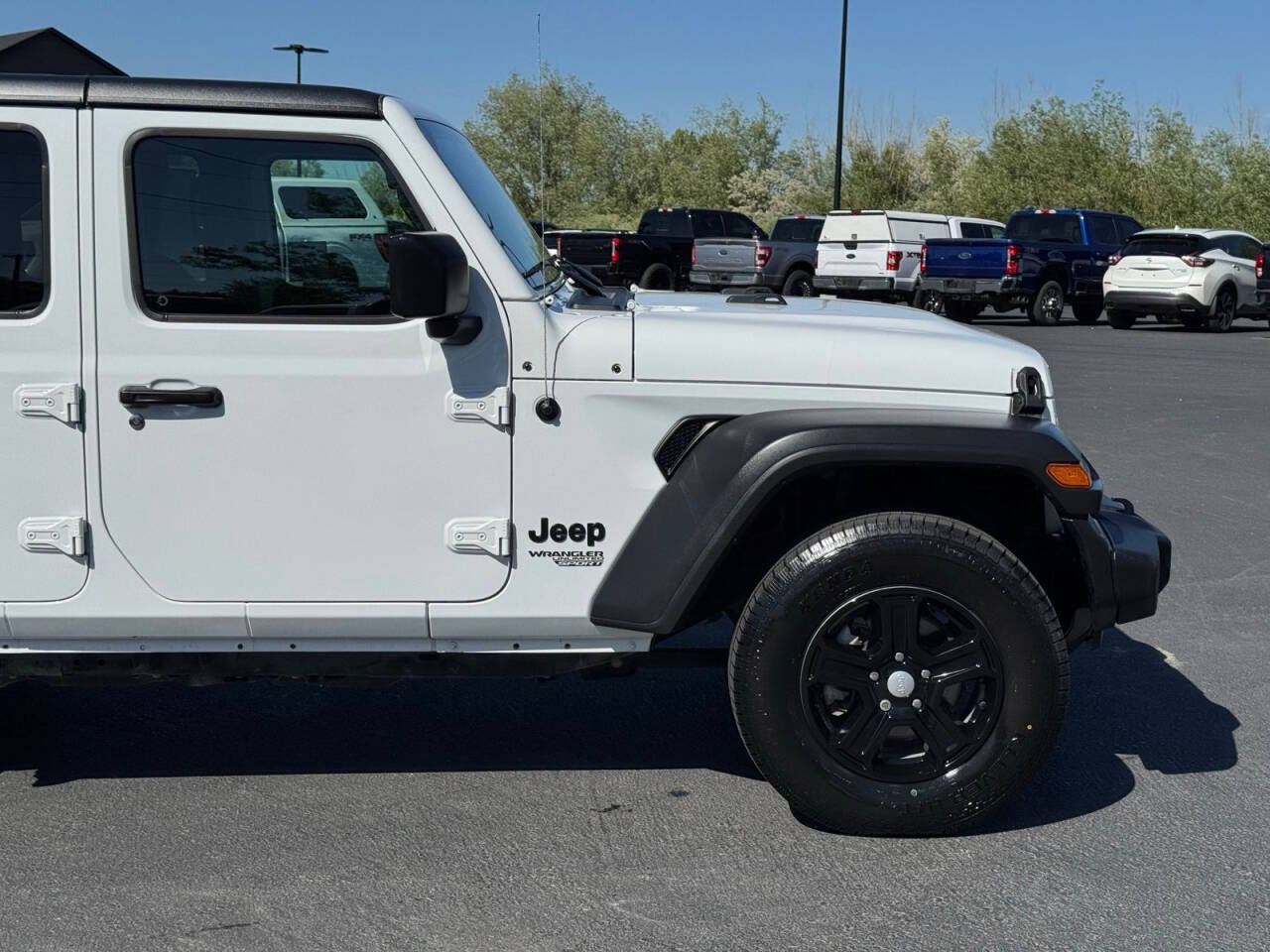 Used 2021 Jeep Wrangler Unlimited Sport w/ Uconnect 4C Nav & Sound Group AWD/4WD image 4