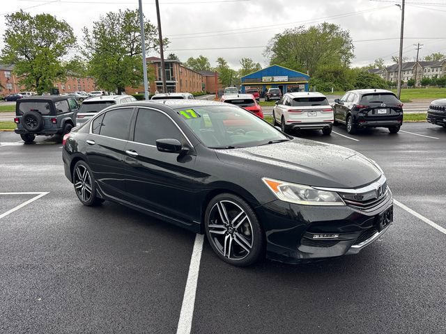 Used 2017 Honda Accord Sport image 2