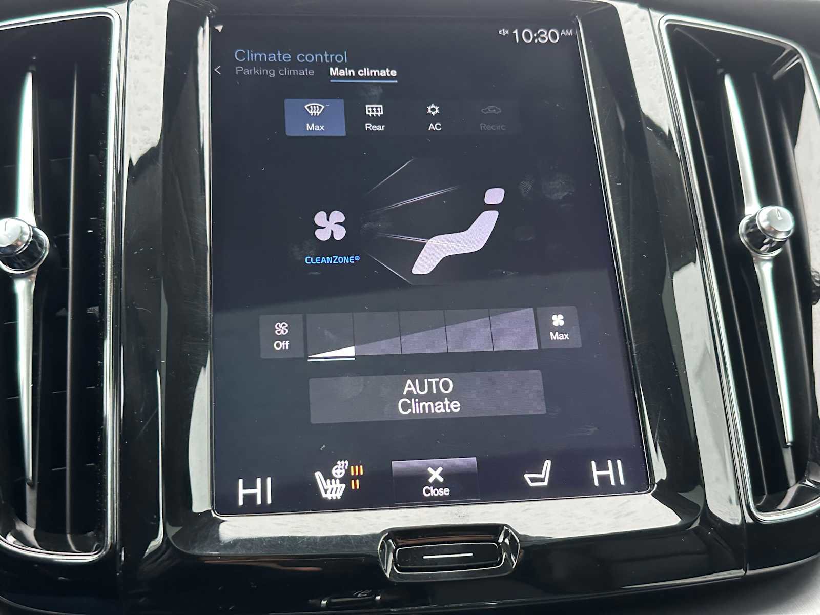 Used 2020 Volvo XC60 T5 Momentum image 28