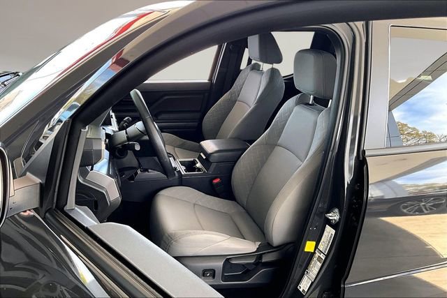 Used 2025 Toyota Tacoma SR5 image 18