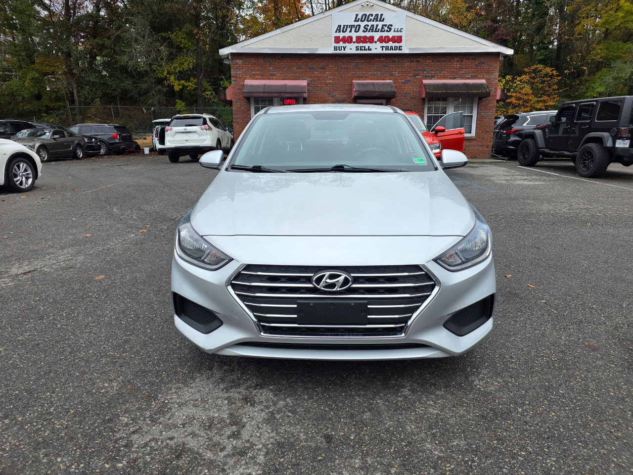 Used 2021 Hyundai Accent SE image 2