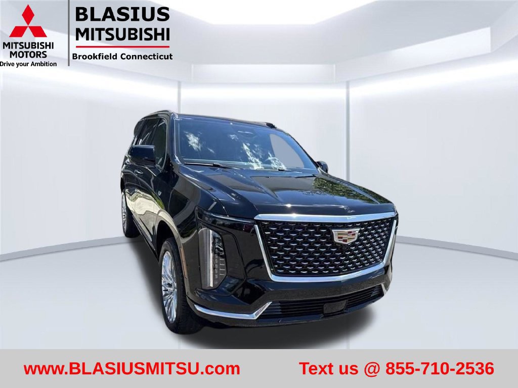 Used 2026 Cadillac Escalade Luxury AWD/4WD image 13