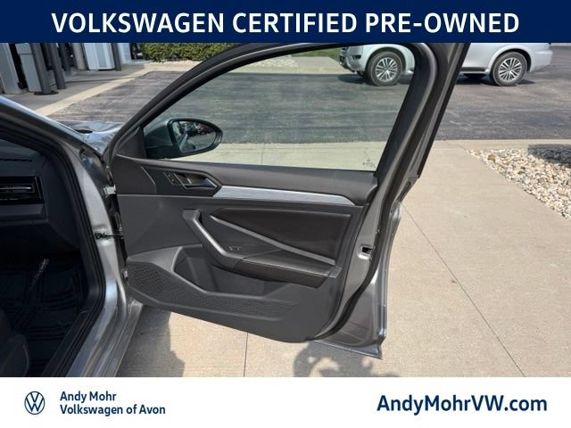 Used 2026 Volkswagen Jetta S FWD image 16