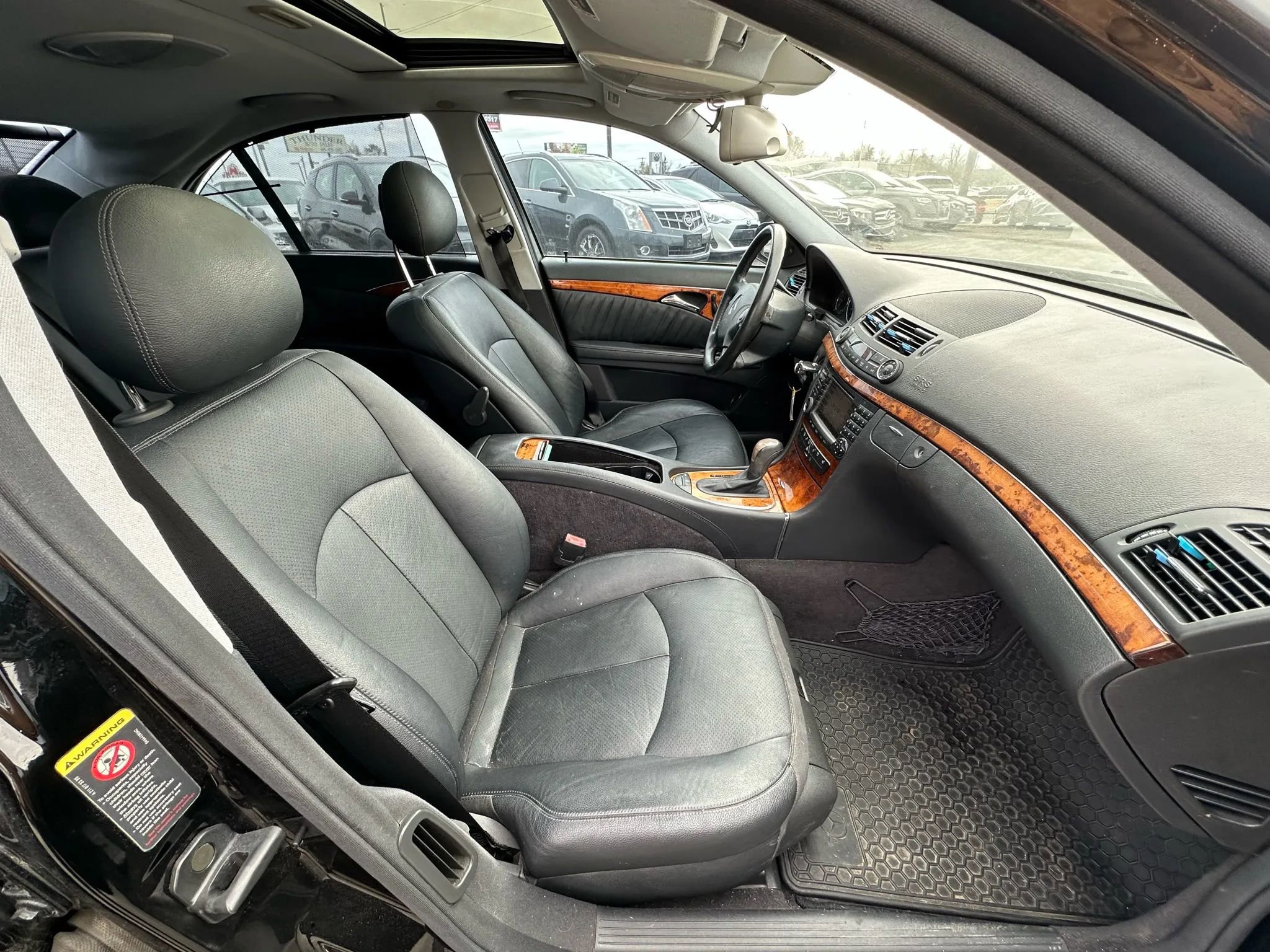 Used 2005 Mercedes-Benz E 500 Sedan image 13