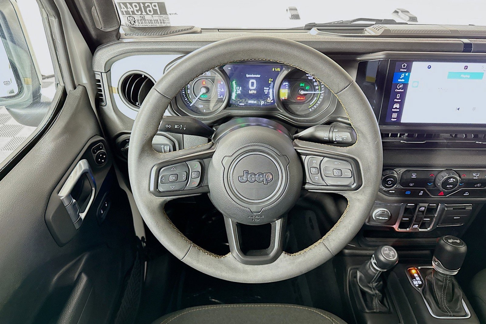 Used 2024 Jeep Wrangler Unlimited AWD/4WD image 5