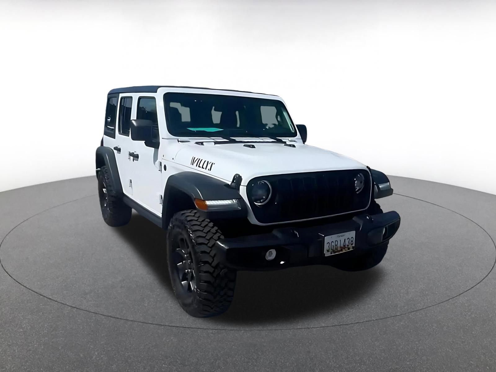 Used 2025 Jeep Wrangler Unlimited Sport AWD/4WD image 3