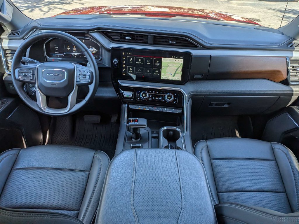 Used 2024 GMC Sierra 1500 Denali w/ Denali Reserve Package AWD/4WD image 14