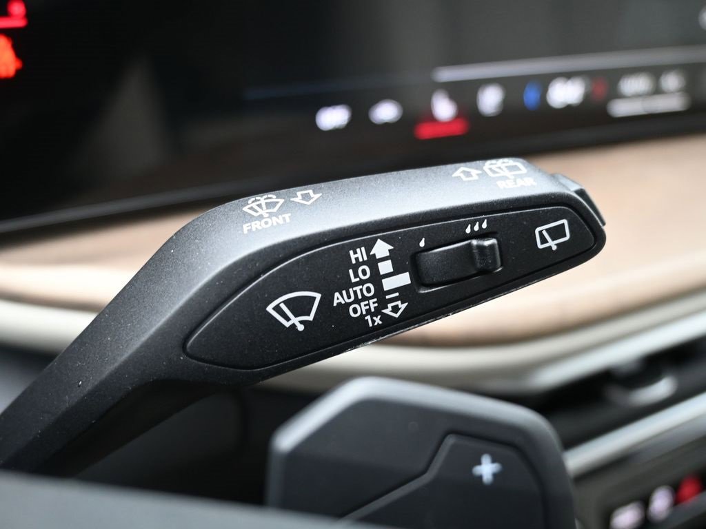 New 2025 Audi Q5 Prestige image 30