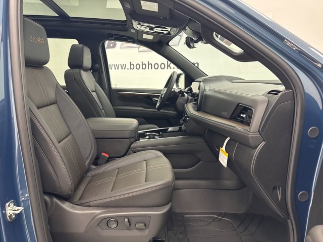 New 2026 Chevrolet Tahoe High Country w/ Sun And Tow Package image 36