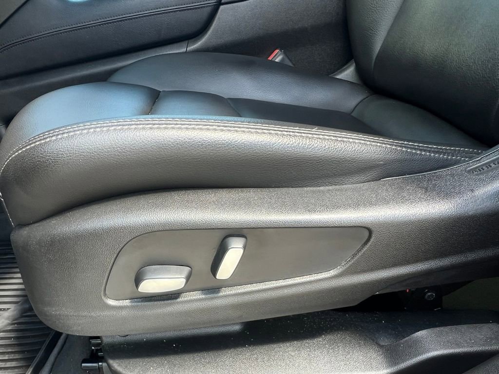 Used 2021 Cadillac XT5 Luxury image 29