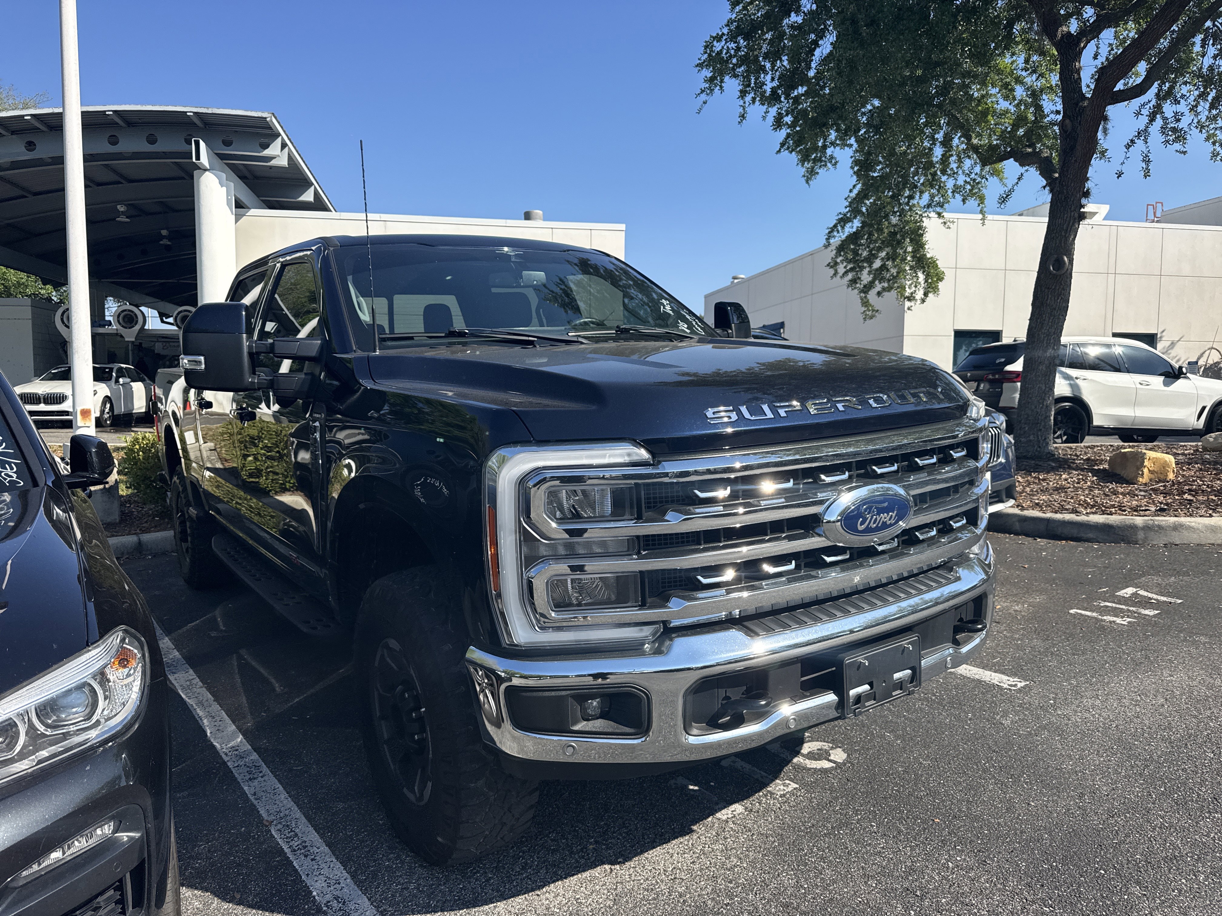 Used 2023 Ford F250 Lariat w/ Lariat Ultimate Package image 1