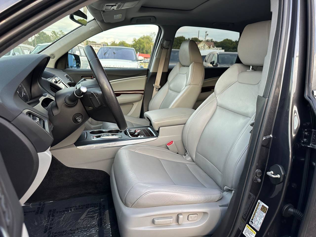 Used 2016 Acura MDX w/ AcuraWatch Plus Package FWD image 16