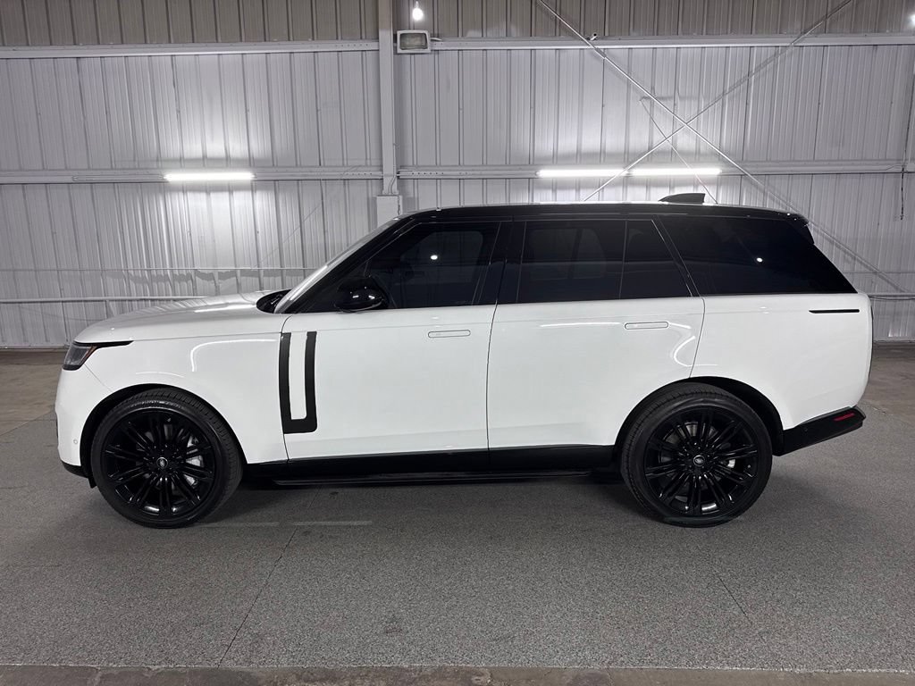 Used 2023 Land Rover Range Rover SE AWD/4WD image 21