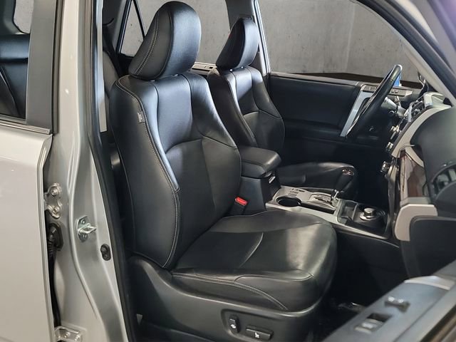 Used 2020 Toyota 4Runner Limited AWD/4WD image 25