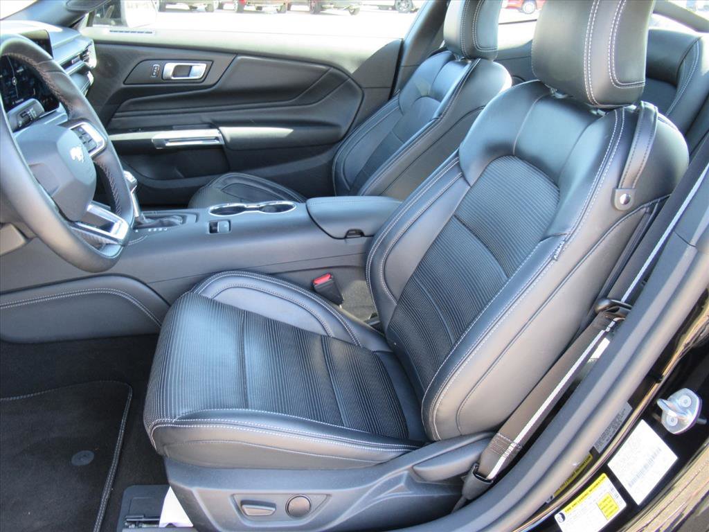 Used 2024 Ford Mustang Premium image 12