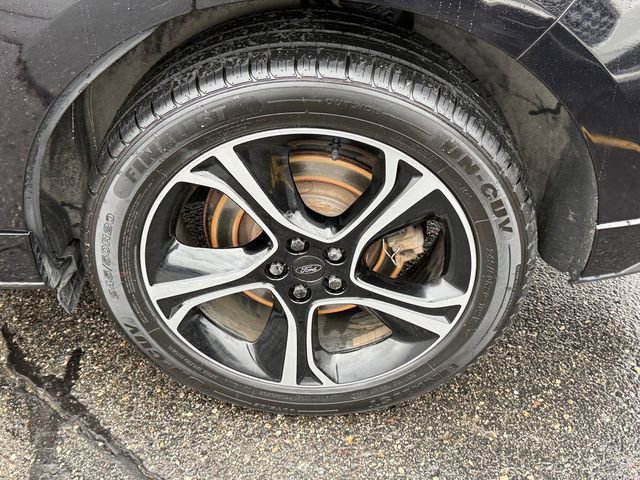 Certified 2019 Ford Edge ST w/ Convenience Package AWD/4WD image 5