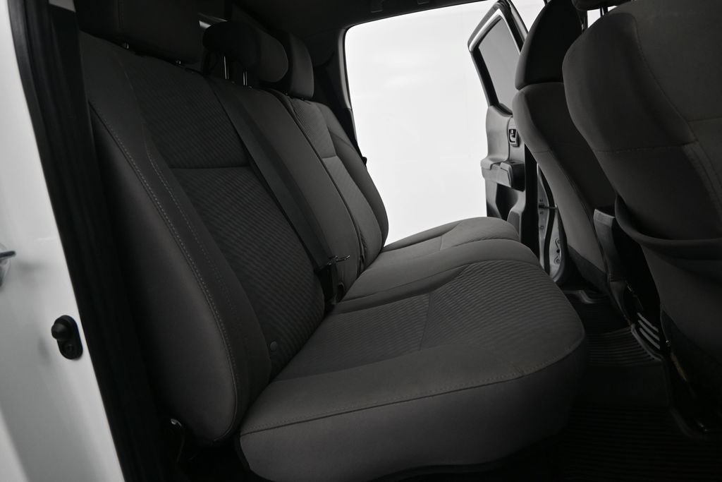 Used 2022 Toyota Tacoma SR AWD/4WD image 9
